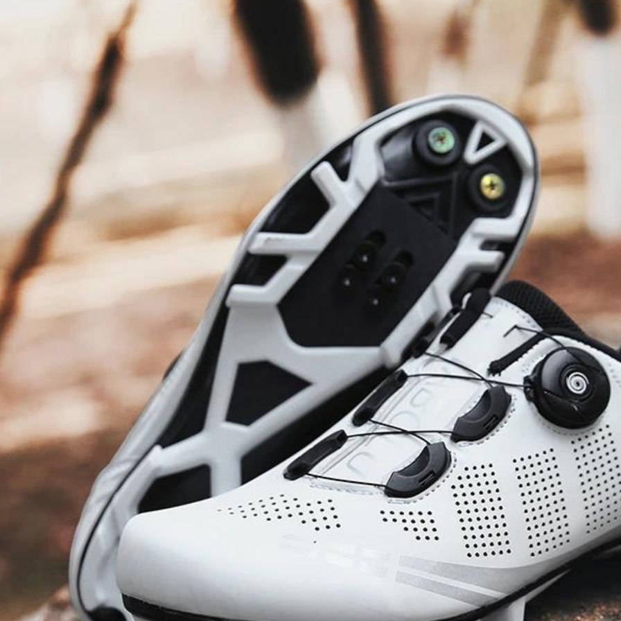 Chaussures de Cyclisme Ergonomiques | Confort et Performance Accrus
