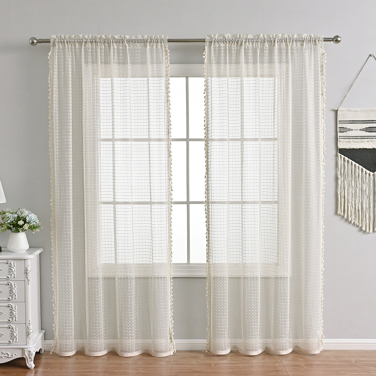 Rideaux en Voile Beige Doux | Élégance Lumineuse pour Espaces Sophistiqués