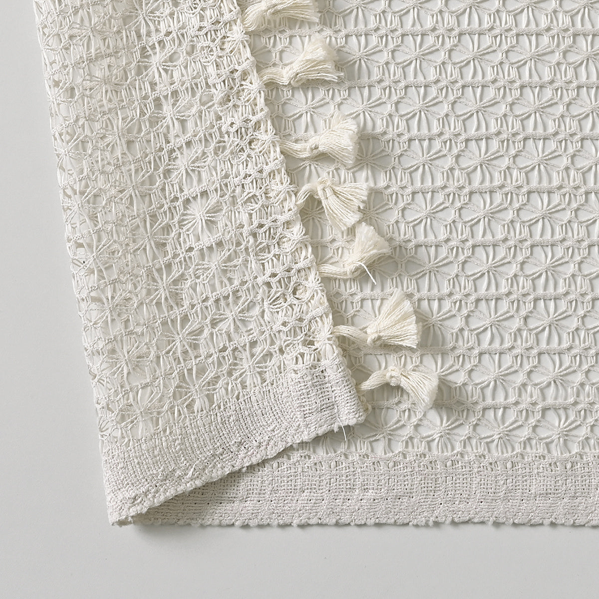 Rideaux en Voile Beige Doux | Élégance Lumineuse pour Espaces Sophistiqués