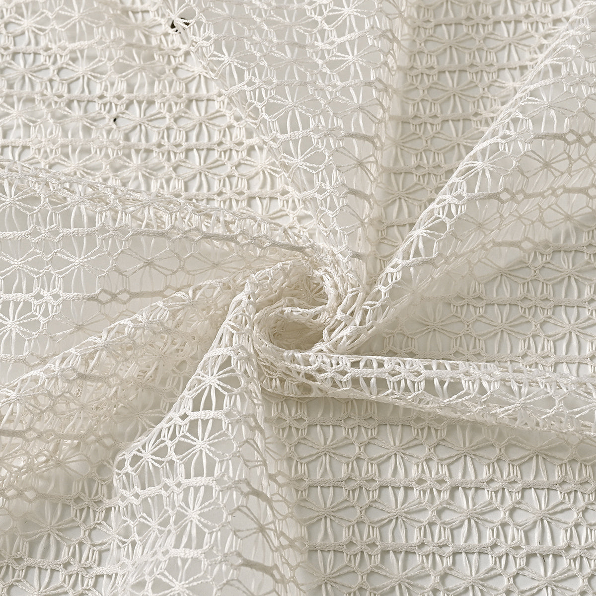 Rideaux en Voile Beige Doux | Élégance Lumineuse pour Espaces Sophistiqués