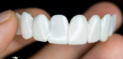 Prothèses Dentaires Sur Mesure | Restaurez Votre Sourire Naturel
