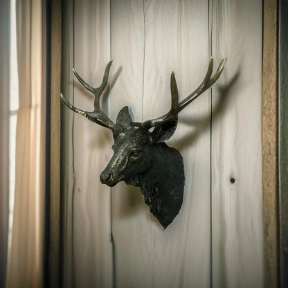 Décor Mural Tête de Cerf Faux | Art en Résine Fait Main Élégant
