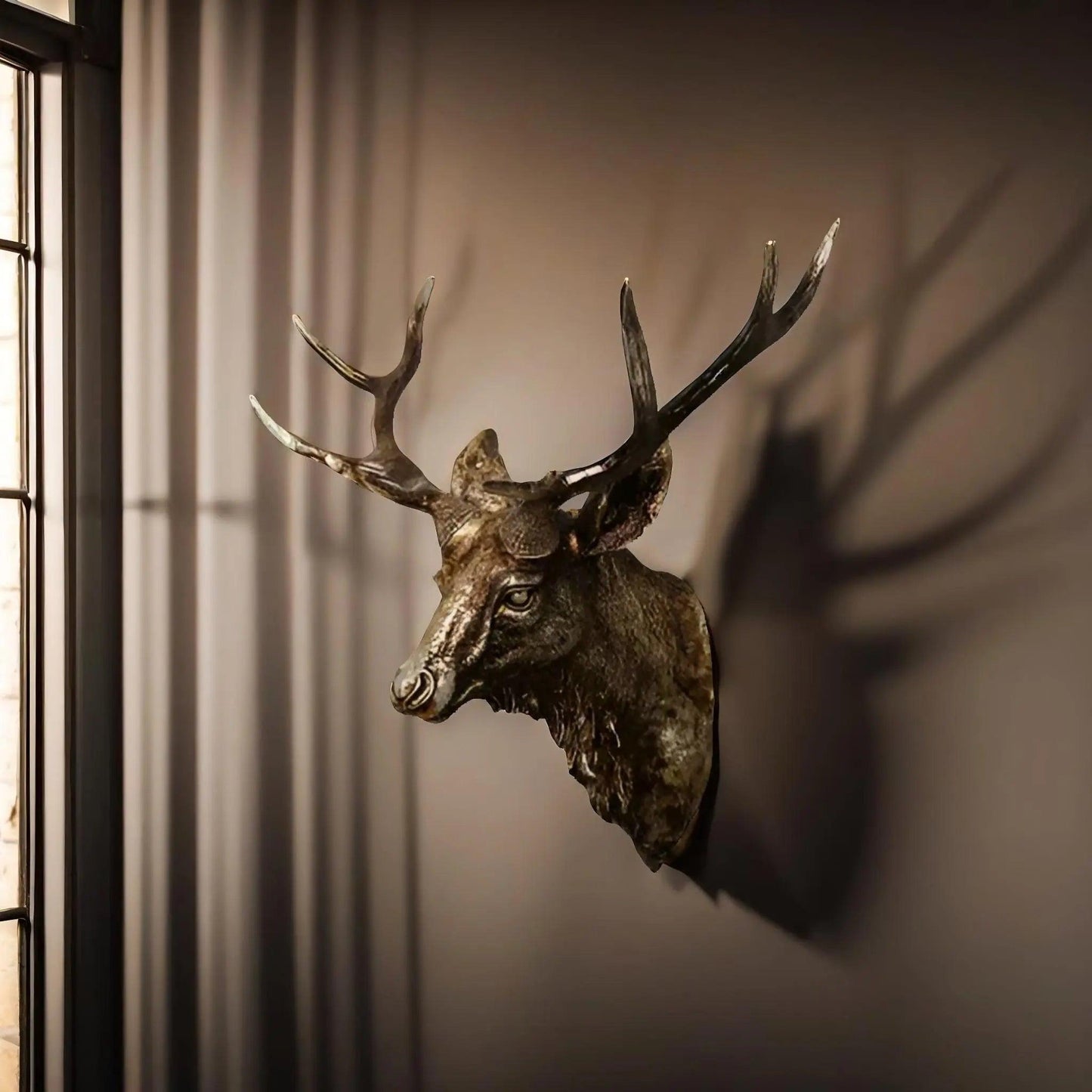 Décor Mural Tête de Cerf Faux | Art en Résine Fait Main Élégant