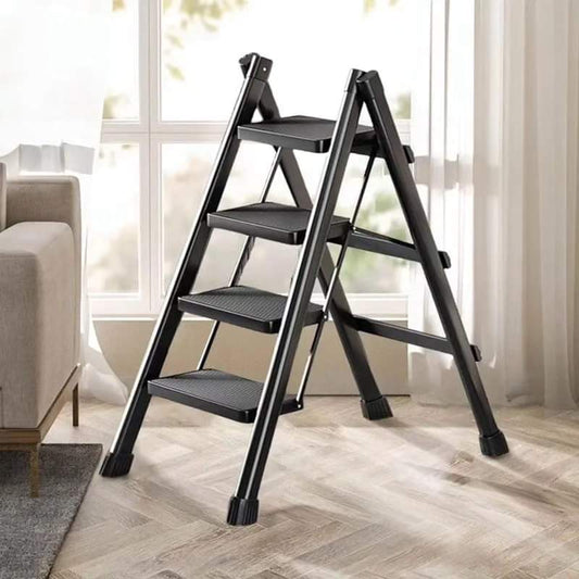 Échelle Pliable 4 Marches | Durable et Pratique pour Usage Quotidien