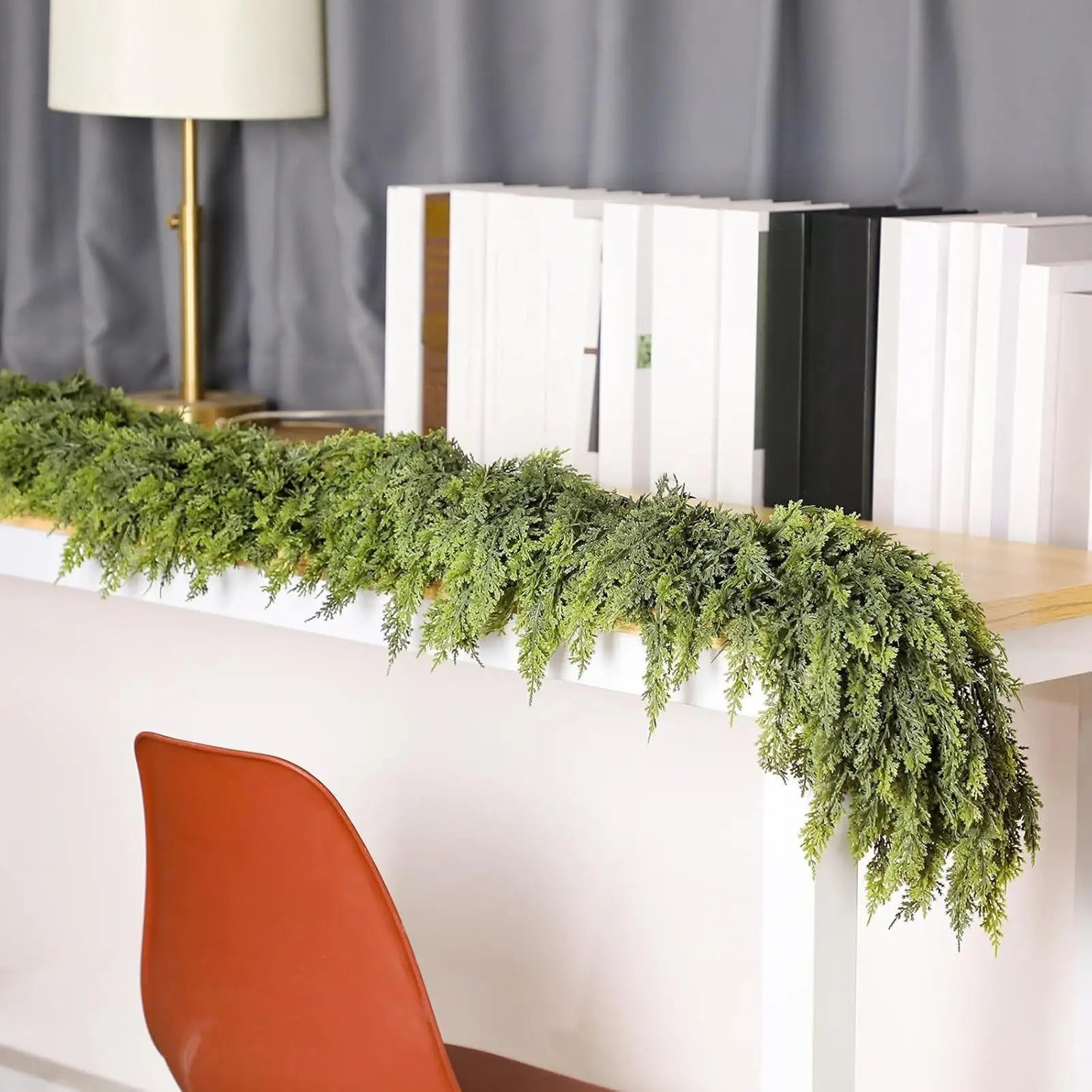 Guirlande de Noël en Cyprès | Décoration Élégante avec Lumières LED