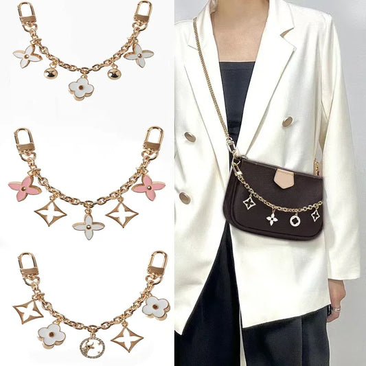 Pendentif Chaîne de Fleurs | Accessoire Élégant pour Sacs et Téléphones