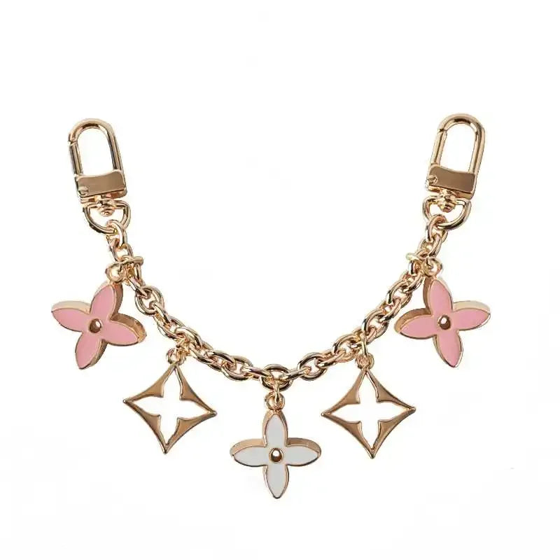 Pendentif Chaîne de Fleurs | Accessoire Élégant pour Sacs et Téléphones