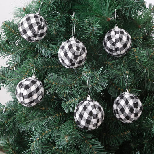 Boules de Noël à Carreaux | Décoration Festive et Chaleureuse