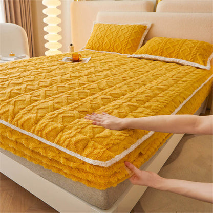 Housse de Matelas Ajustée Confortable | Respirante et Facile à Entretenir