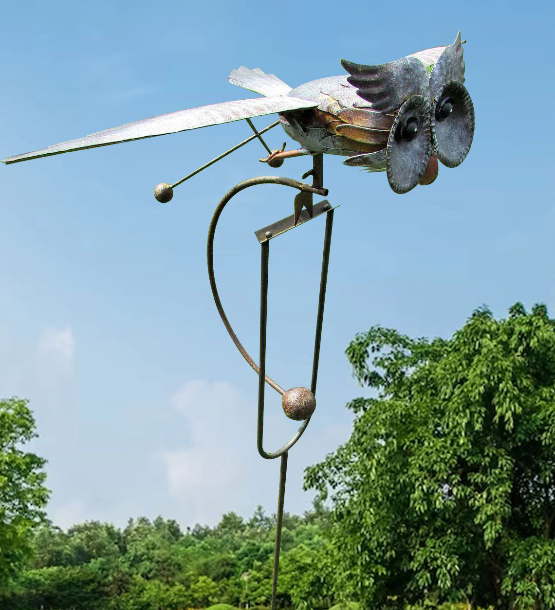 Sculpture Cinétique en Métal | Danse de Lumière et de Vent