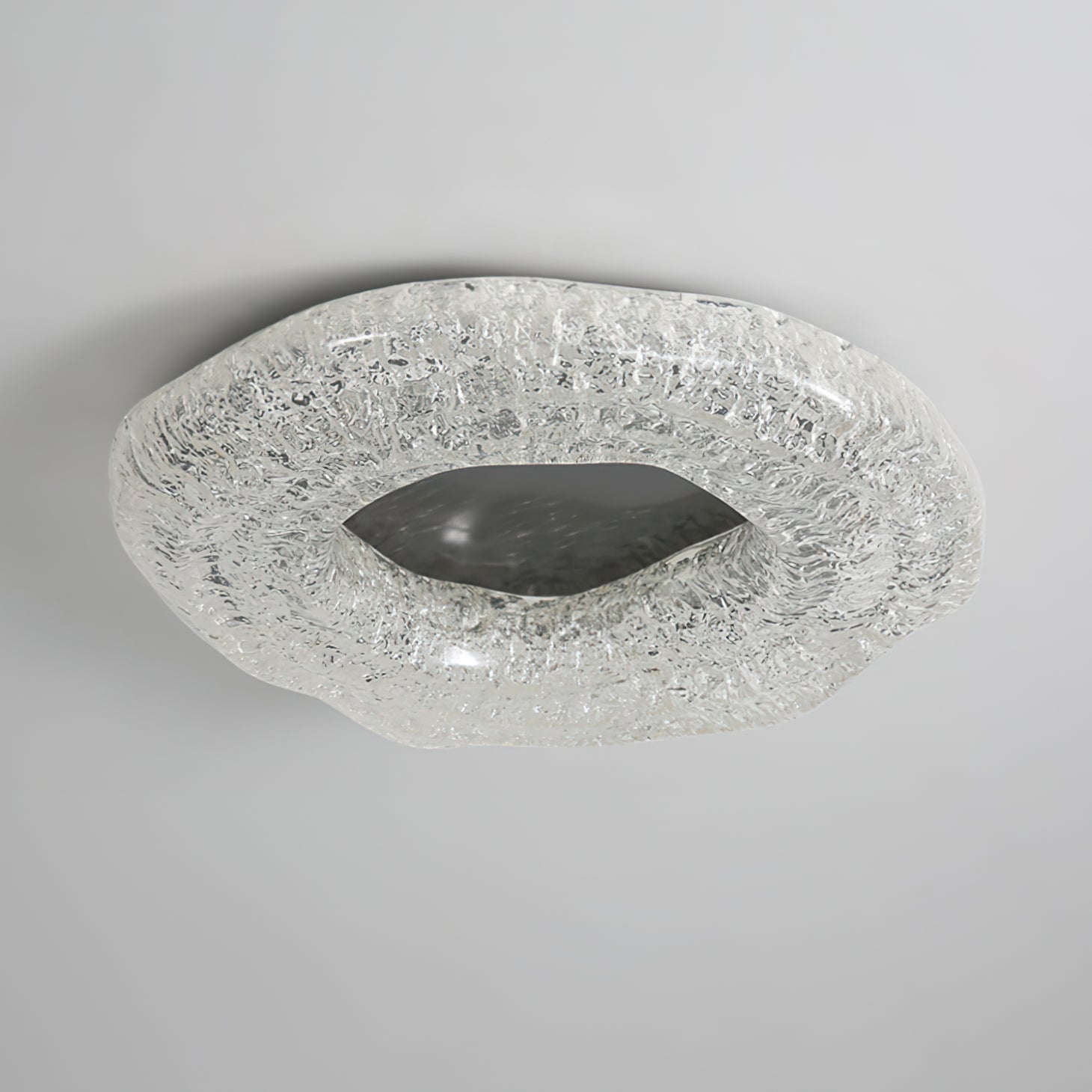 Luminaire de Plafond Sculptural | Éclat Chaleureux et Design Unique