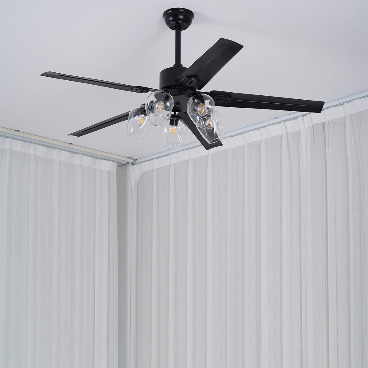Ventilateur de Plafond en Verre | Circulation d'Air Silencieuse et Élégante