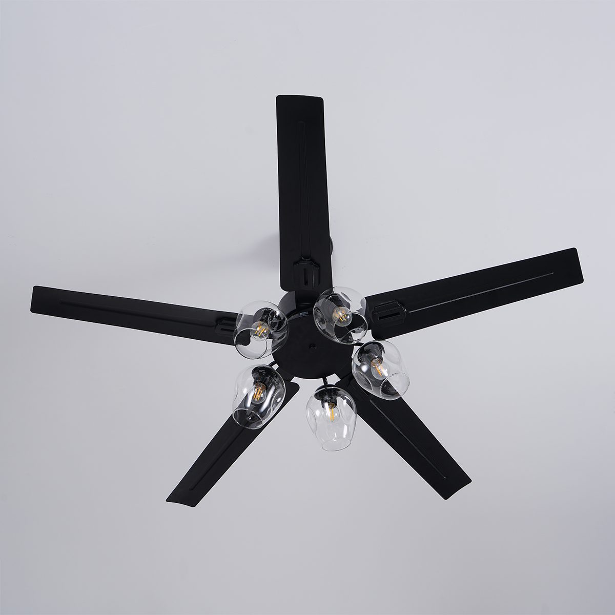 Ventilateur de Plafond en Verre | Circulation d'Air Silencieuse et Élégante