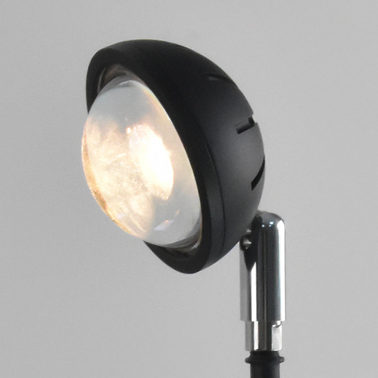 Lampe sur Pied Dimmable LED | Élégance et Chaleur pour Votre Intérieur