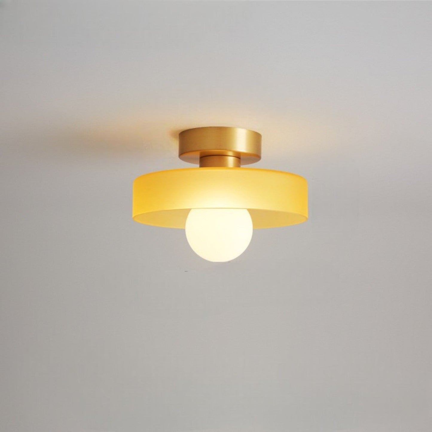 Lampe de Plafond Bauhaus Moderne | Élégance Contemporaine en Laiton et Verre