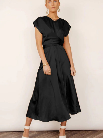 Robe Midi Élégante pour Soirées | Tissu Satiné et Coupe Flatteuse