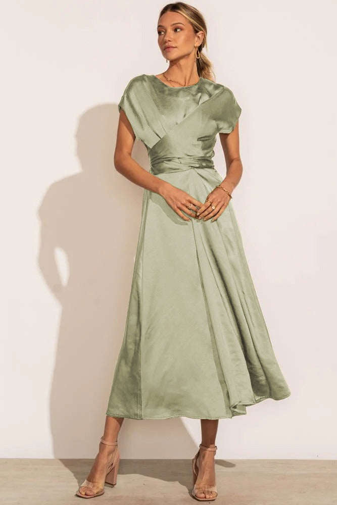 Robe Midi Élégante pour Soirées | Tissu Satiné et Coupe Flatteuse