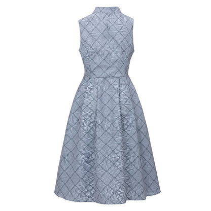 Robe Dirndl Grise Élégante | Style Traditionnel avec Tablier pour Oktoberfest