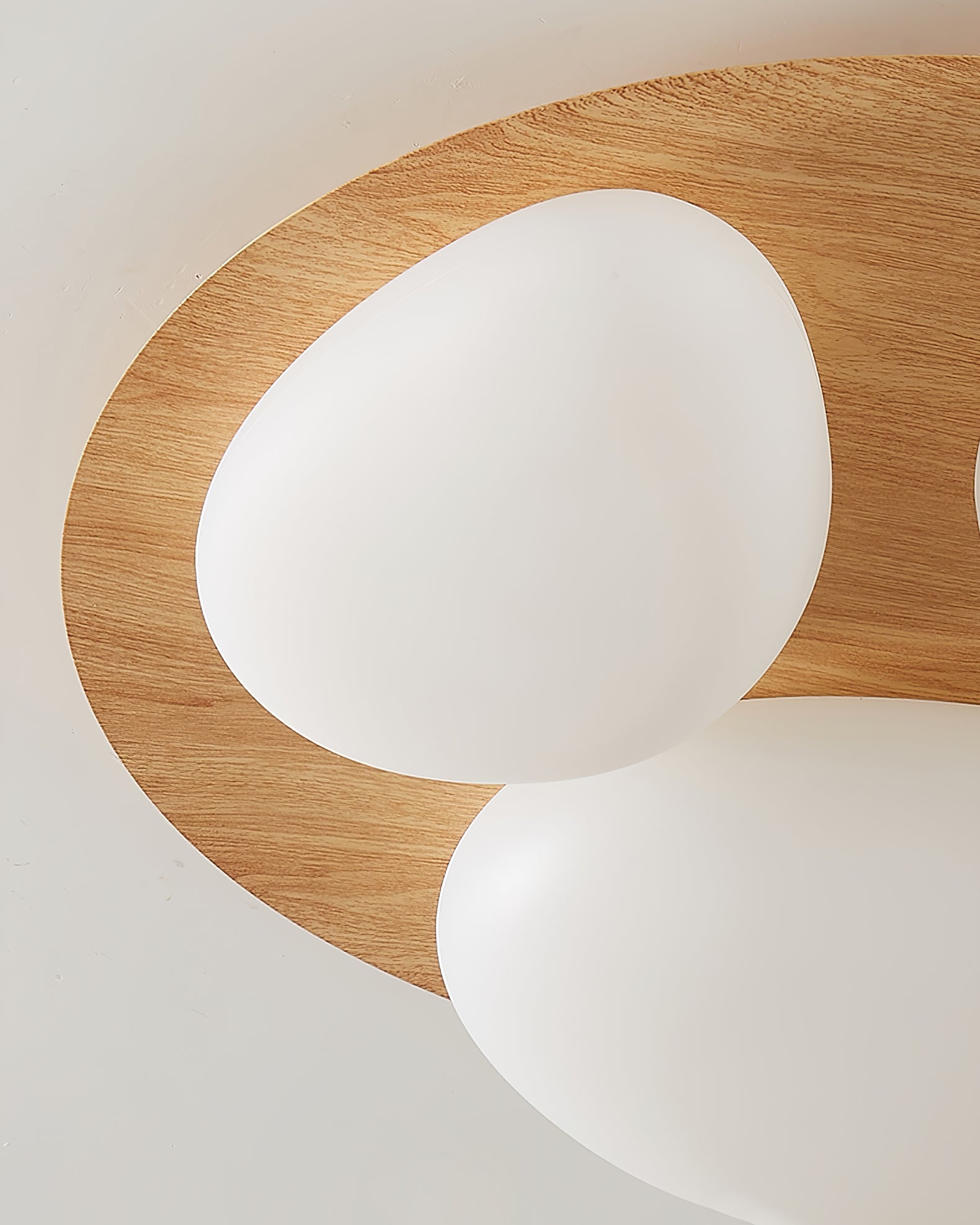 Plafonnier LED Minimaliste | Éclairage Homogène et Ambiance Chaleureuse