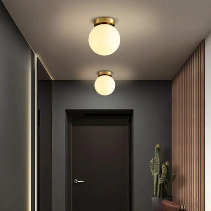Lampe LED Scandinave en Verre | Design Élégant et Énergie Efficace