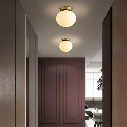 Lampe LED Scandinave en Verre | Design Élégant et Énergie Efficace