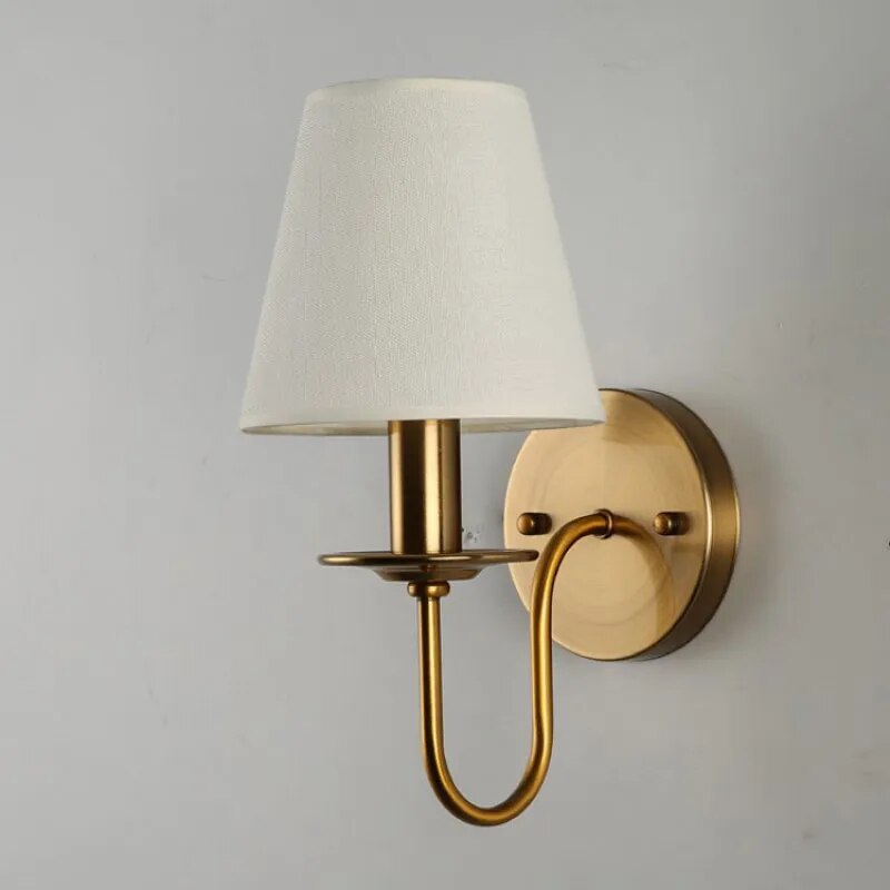 Lampe Murale Dorée Moderne | Élégance et Ambiance Chaleureuse