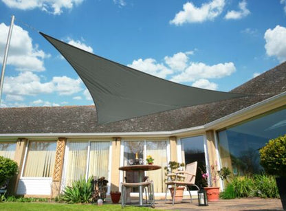 Tissu Résistant aux Intempéries pour Terrasse | Protection Élégante et Polyvalente