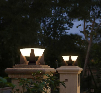 Lampe Solaire LED Étanche | Éclairage Énergétique et Durable pour Extérieur