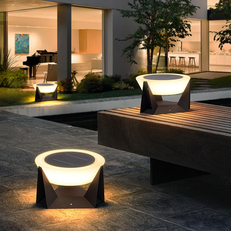 Lampe Solaire LED Étanche | Éclairage Énergétique et Durable pour Extérieur