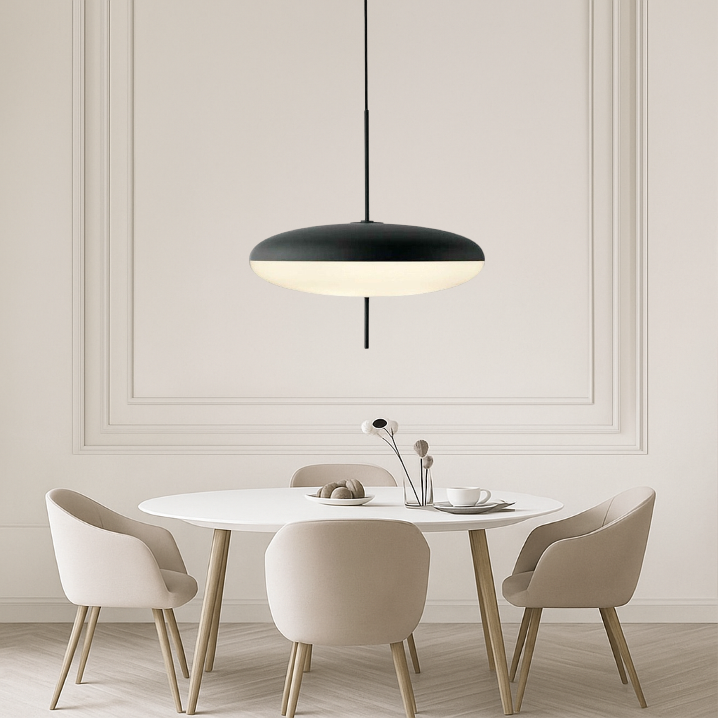 Lampe Suspendue Bauhaus Danoise | Élégance Moderne et Atmosphère Chaleureuse