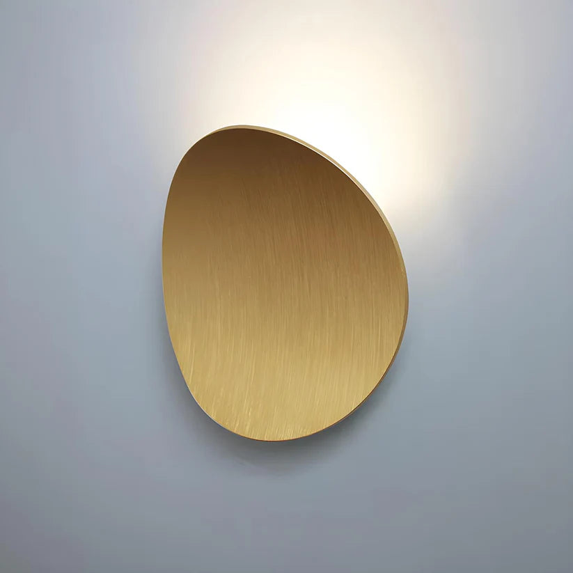 Applique Murale Métallique Minimaliste | Élégance Moderne en Aluminium