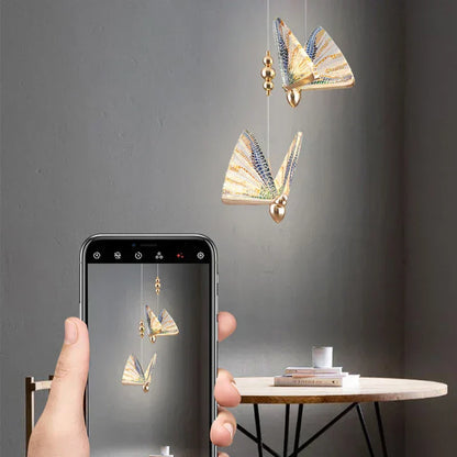 Lampe Pendante Papillon Design | Éclairez Votre Intérieur avec Élégance