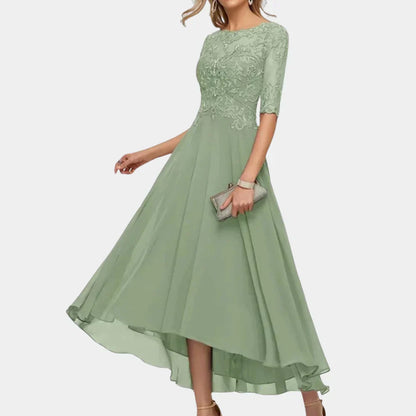 Robe Maxi Élégante en Chiffon | Silhouette A-Ligne et Détails Raffinés