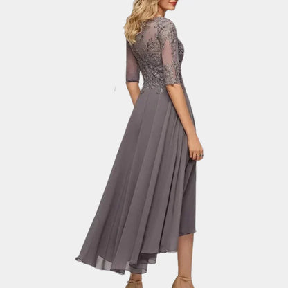 Robe Maxi Élégante en Chiffon | Silhouette A-Ligne et Détails Raffinés