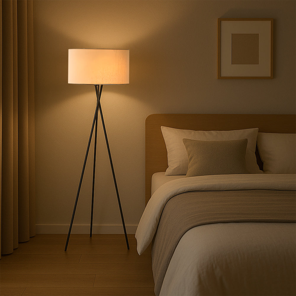 Lampe de Sol en Soie | Élégance Contemporaine et Atmosphère Chaleureuse