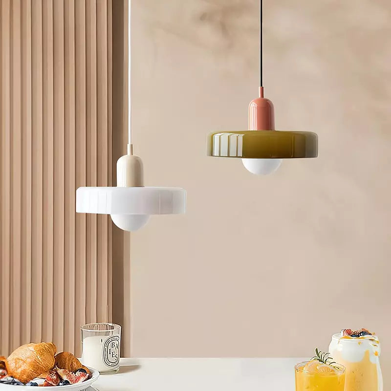 Lampe Pendante Bauhaus en Verre Coloré | Élégance Géométrique et Ambiance Chaleureuse