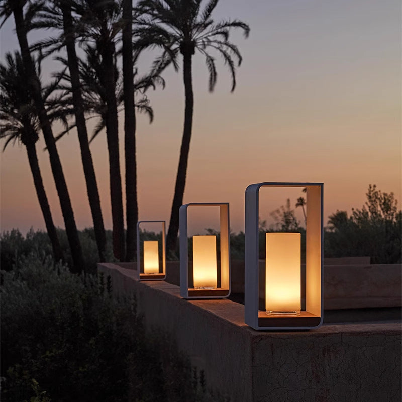 Lampes Solaires de Jardin Modernes | Éclairage Écologique et Élégant