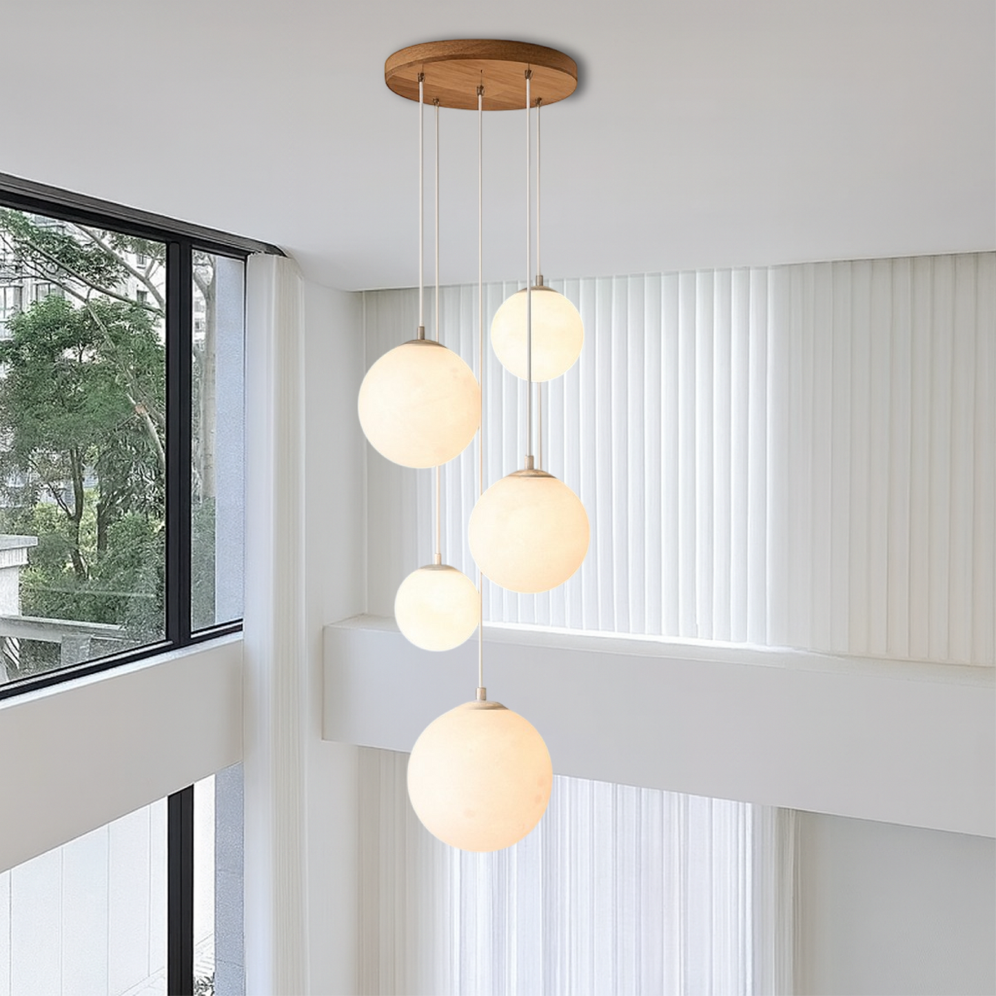 Lustre Escalier Lune Nordique | Éclairage Sculptural et Élégant