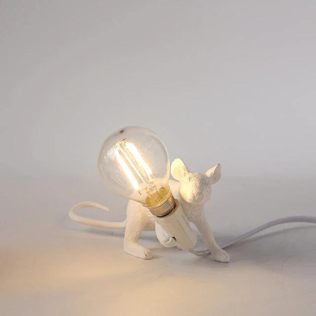 Lampe de Table Élégante | Design Unique et Ambiance Cozy