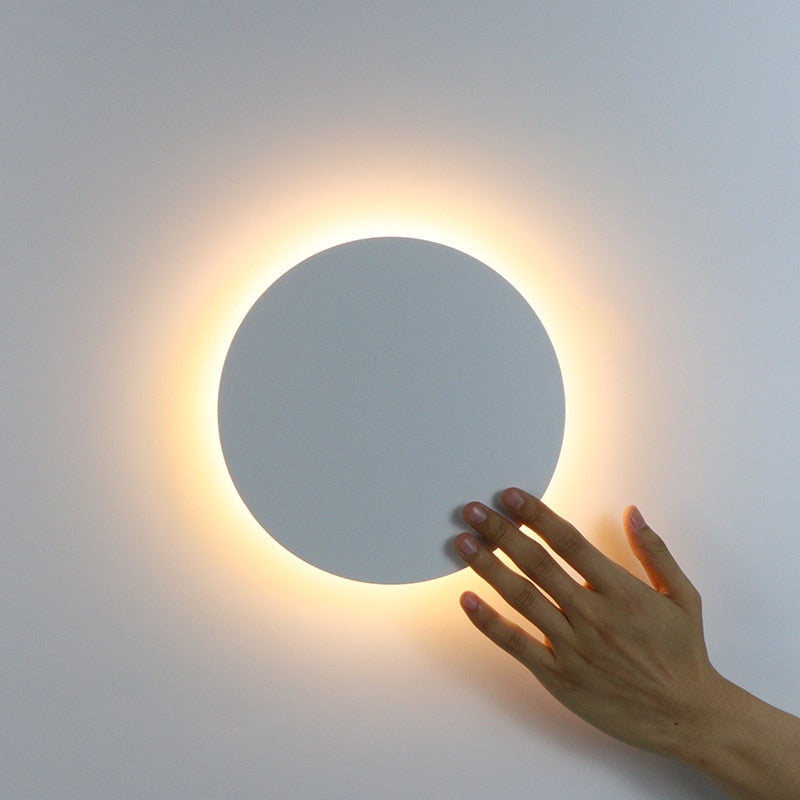 Applique Murale LED Réglable | Éclairage Élégant pour Chambre ou Bureau
