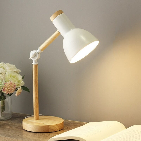 Lampe de Bureau LED Énergétique | Design Ajustable et Élégant
