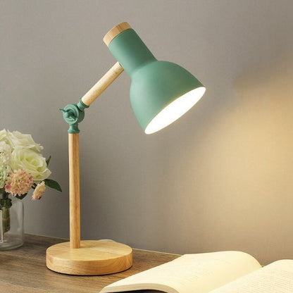 Lampe de Bureau LED Énergétique | Design Ajustable et Élégant