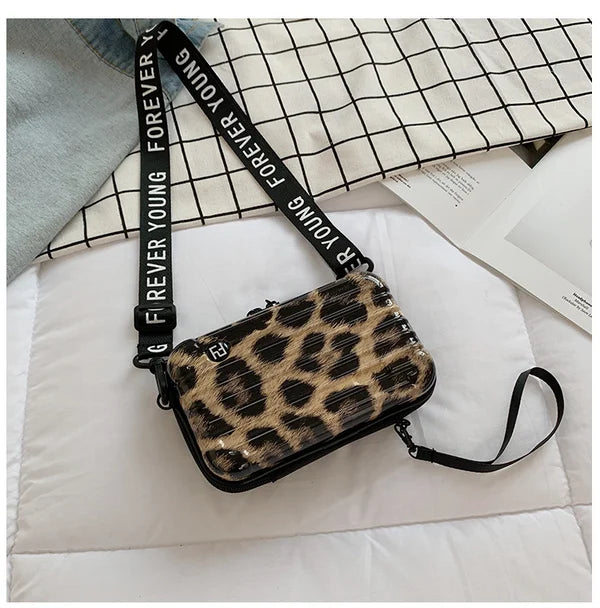 Sac à Bandoulière Compact en Coque Dure | Élégance et Praticité au Quotidien