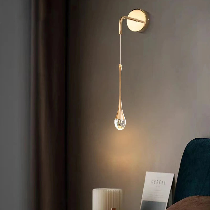 Applique Murale LED Élégante | Lumière Blanche Chaude et Accents Dorés