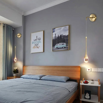 Applique Murale LED Élégante | Lumière Blanche Chaude et Accents Dorés