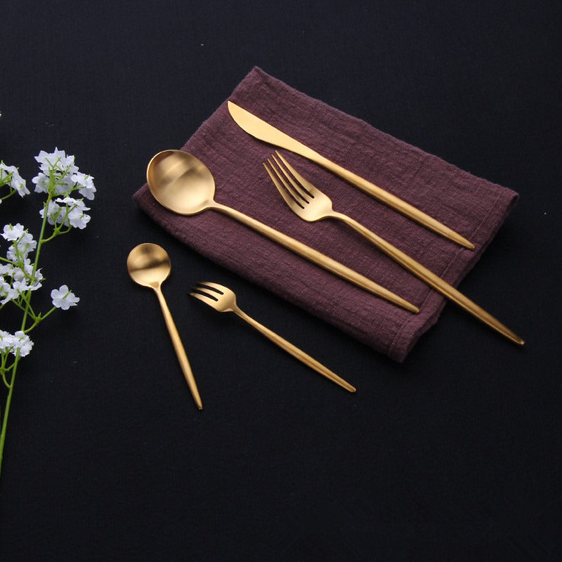 Couverts Modernes en Acier Inoxydable | Design Élégant et Durable pour Dîner