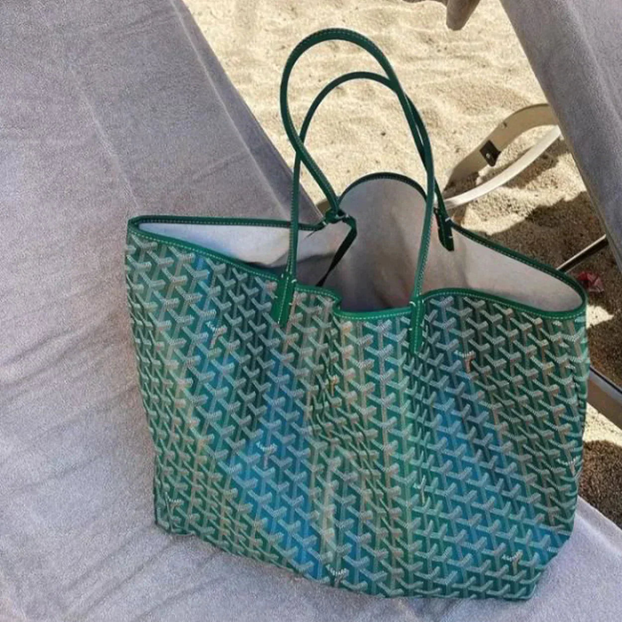 Sac à Main Élégant pour Femmes | Design Pratique et Polyvalent