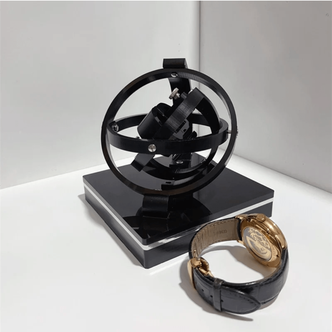 Remontoir de Montres Automatique | Design Élégant et Fonctionnel