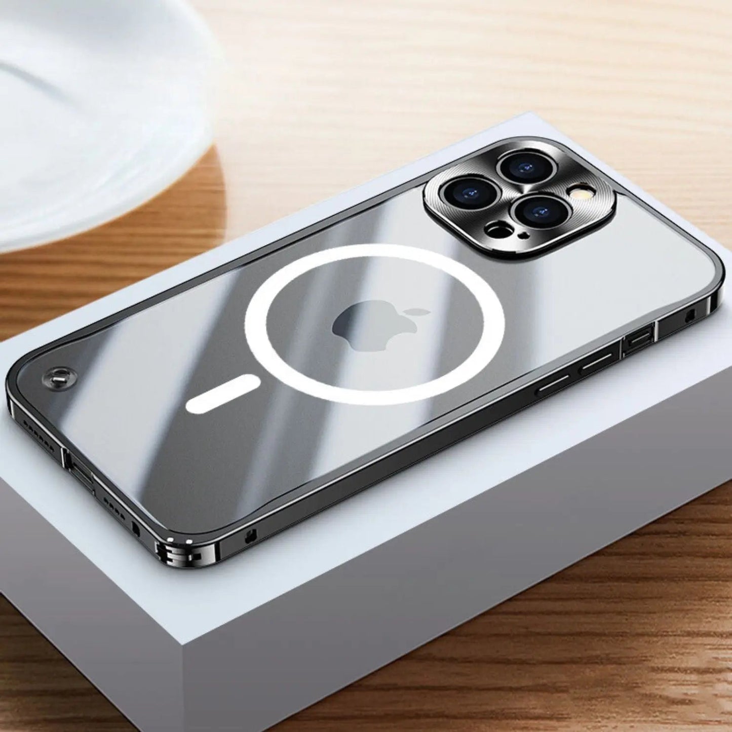 Coque Métallique MagSafe pour iPhone Pro Max | Protection Élégante et Mince