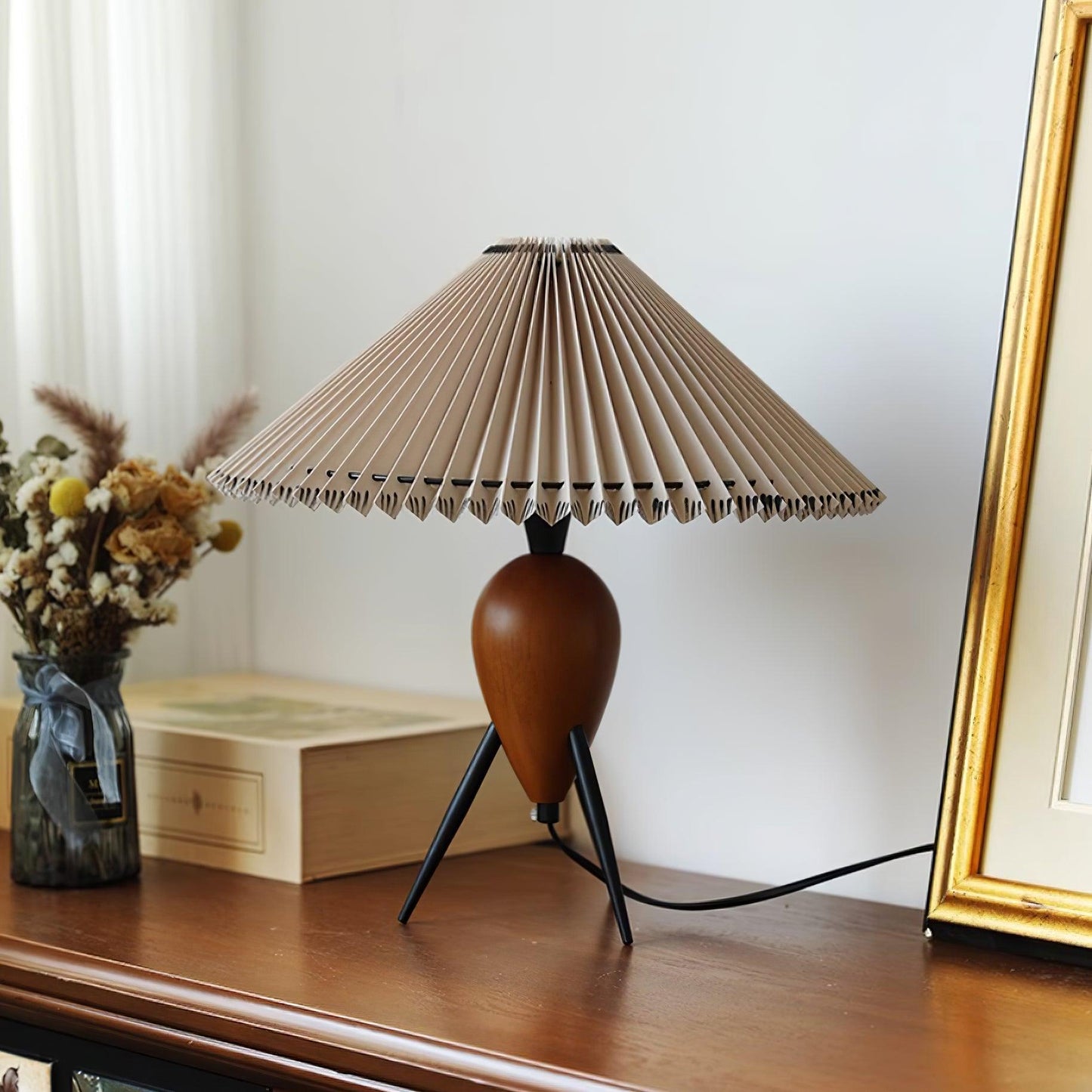 Lampe LED Trépied en Bois | Élégance Naturelle et Style Contemporain